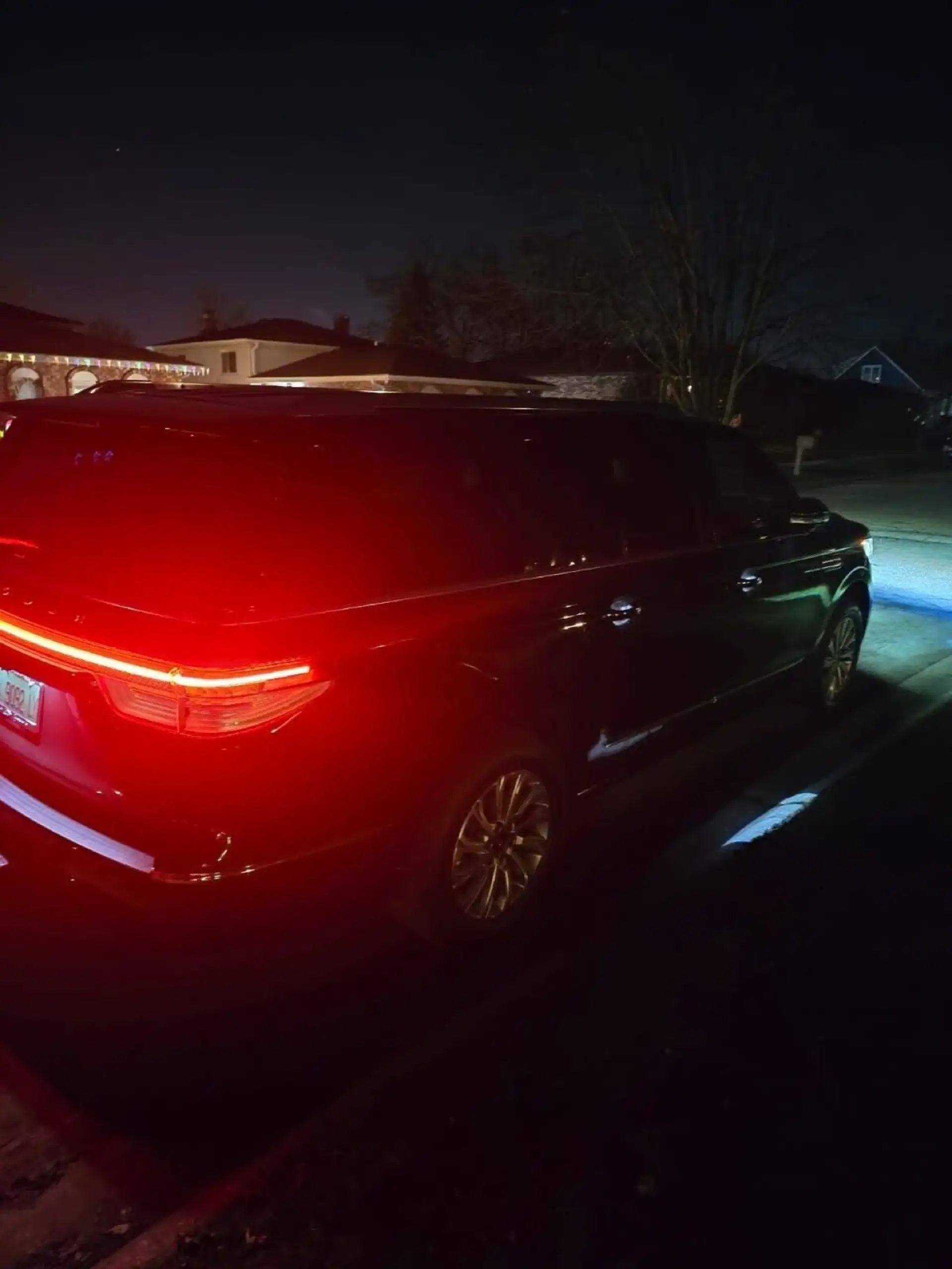 Royal Carriage Limousine — Chicago luxury transportation